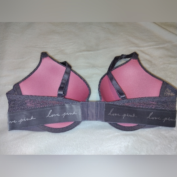 VS Pink Bra - Picture 3 of 3